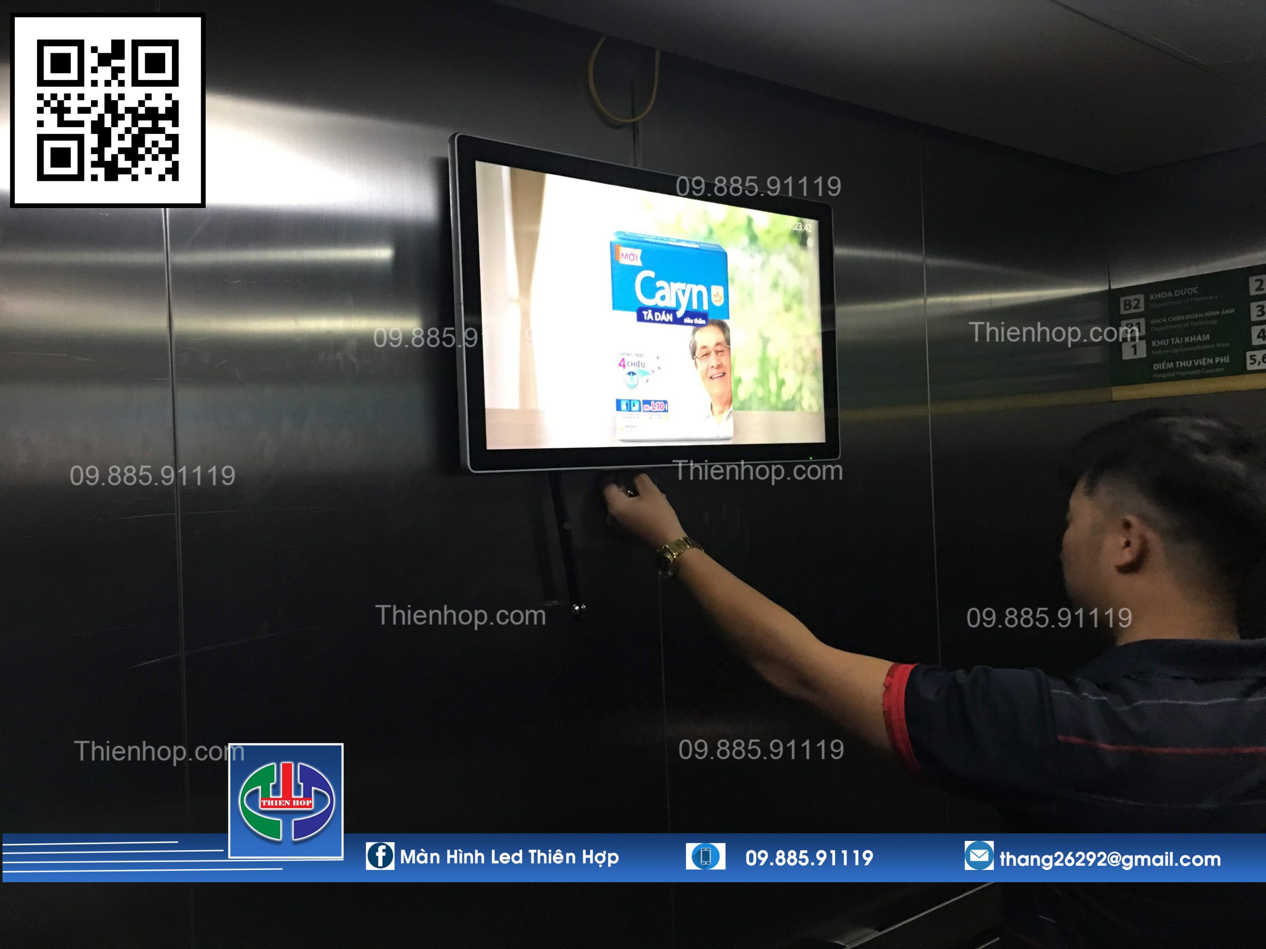 Màn hình quảng cáo LCD treo tường
