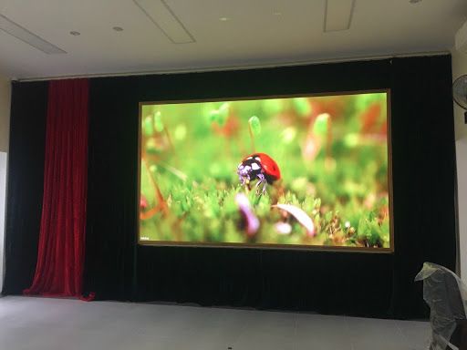 Ứng dụng của màn hình Led P1 trong nhà