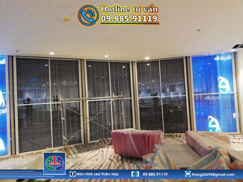 MÀN HÌNH LED TRONG SUỐT